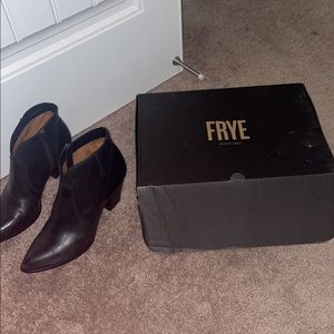 Women’s Frye Boots. Size 8.5. Very lightly worn